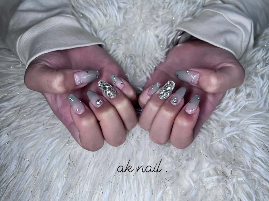 ロング ネイル グラデーション ak nail .のネイルデザイン
