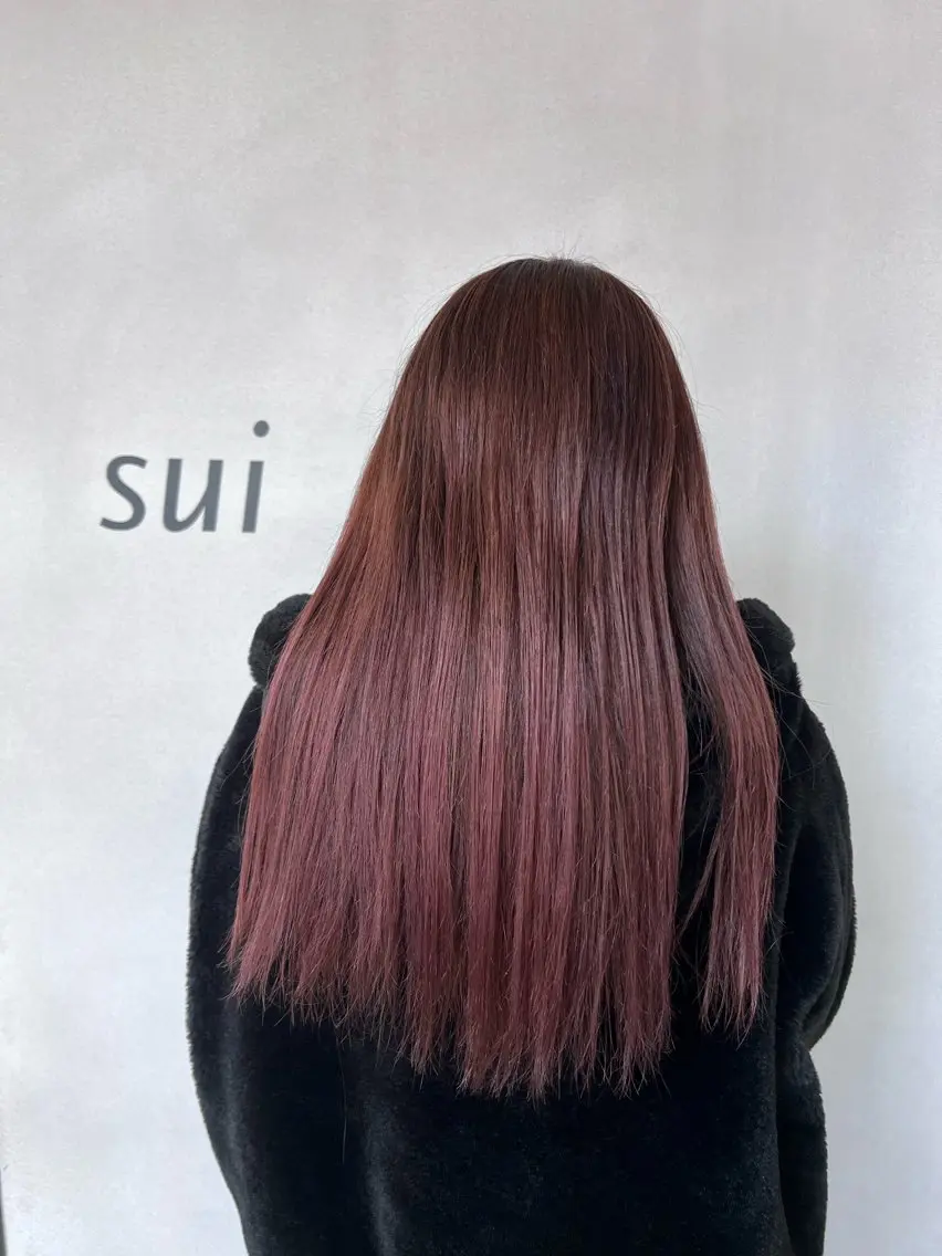 セミロング カラー ブリーチ グラデーションカラー 岡島 実里のヘアスタイル