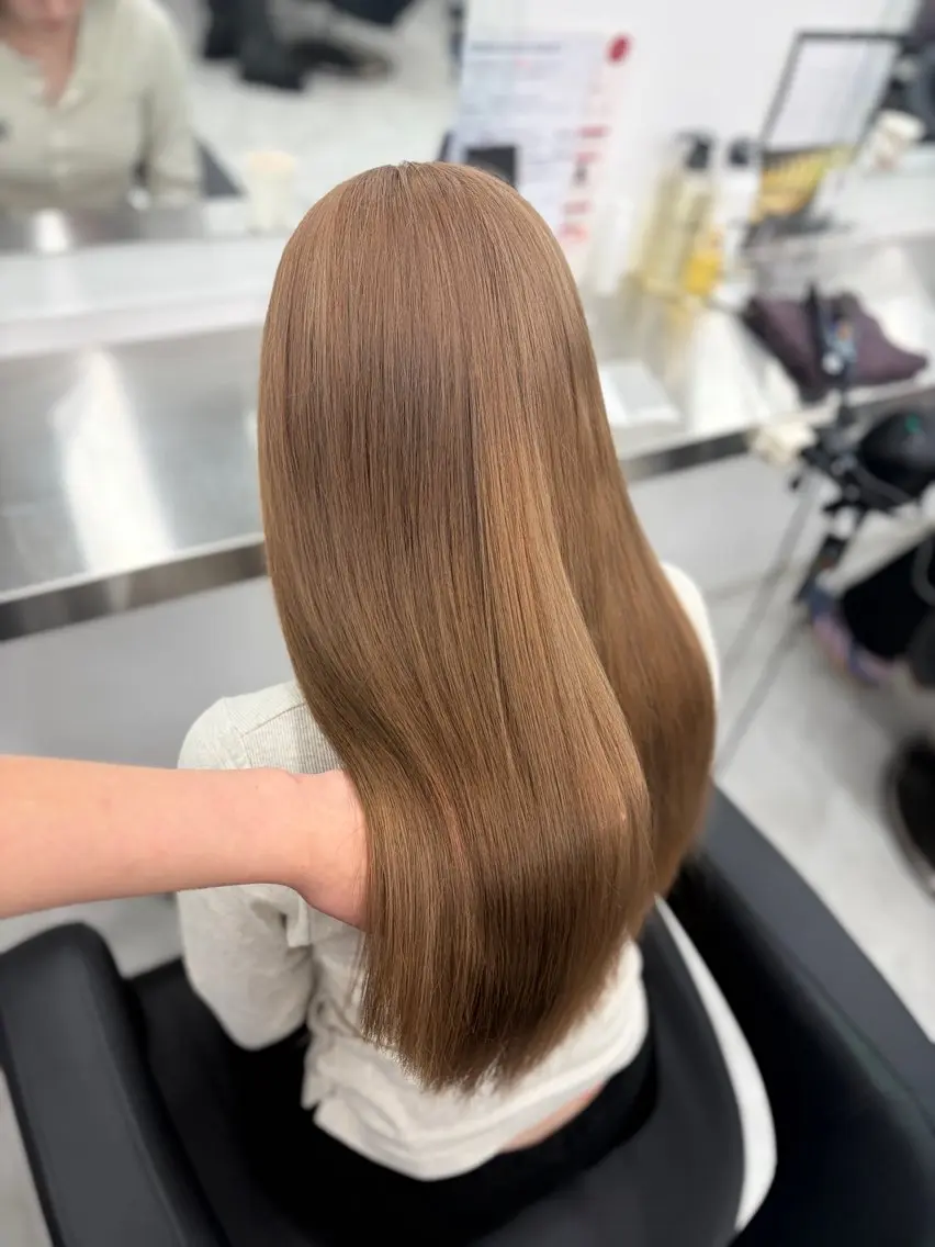カラー カット ヘアカラー トリートメント ヘアセット 透明感うる艶カラー 🤍MANAMIのヘアスタイル