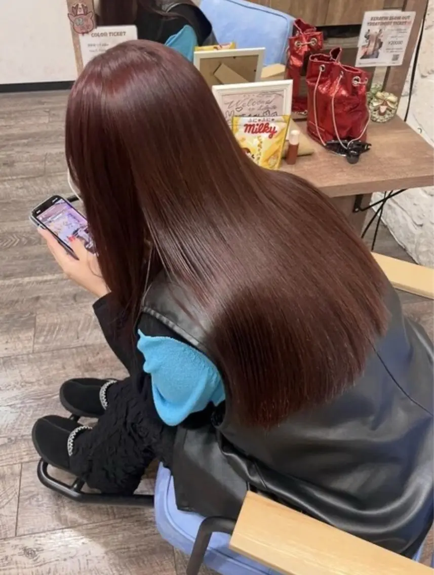ロング カラー 暖色カラー❤️ 艶/透明感🩶meiのヘアスタイル