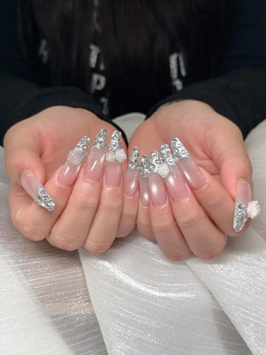 ネイル オーロラネイル ブルー チークネイル フットネイル フレンチネイル ハンドネイル HANA NAIL ROOMのネイルデザイン