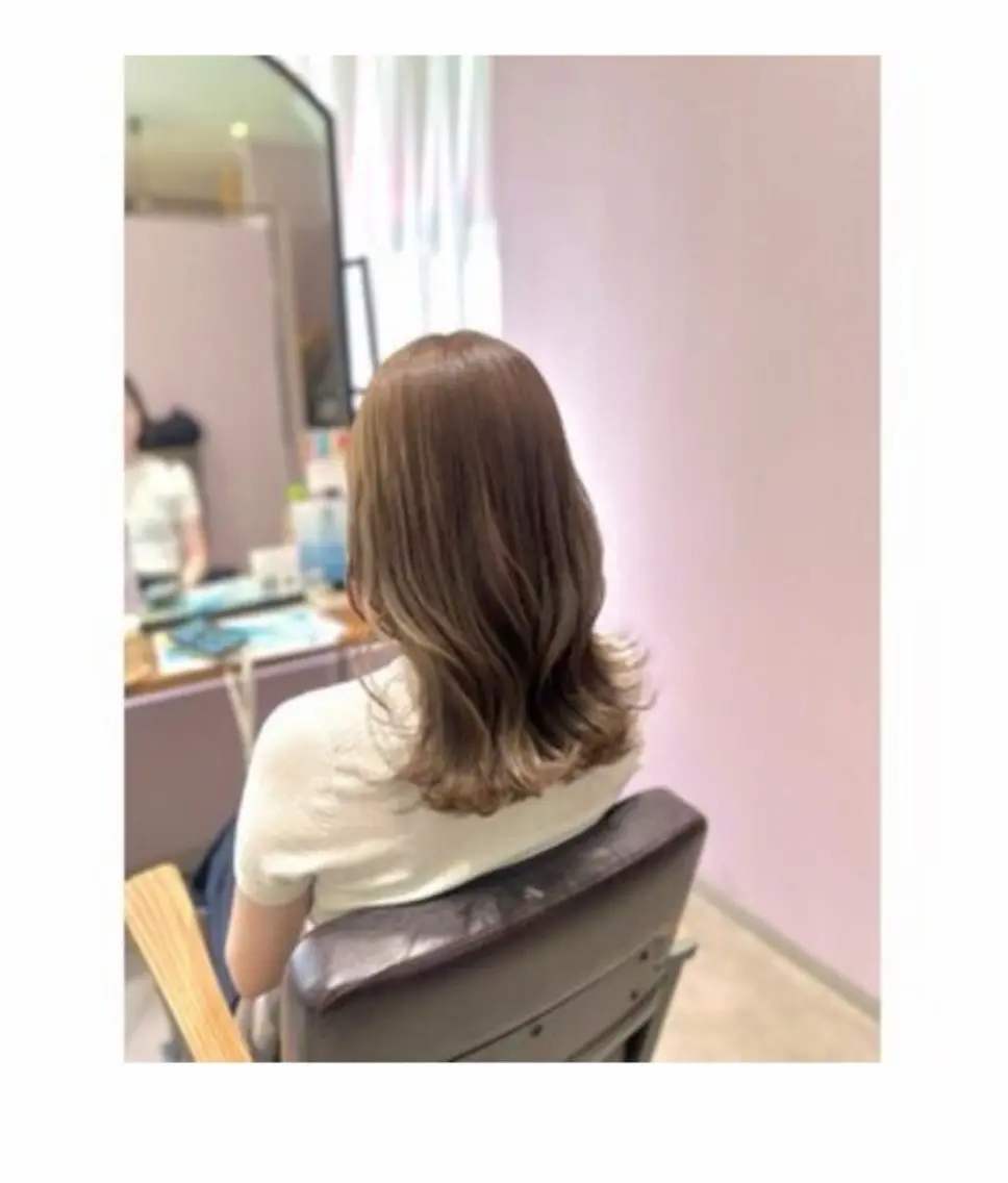 カラー ヘアカラー 梶 瑞希のヘアスタイル
