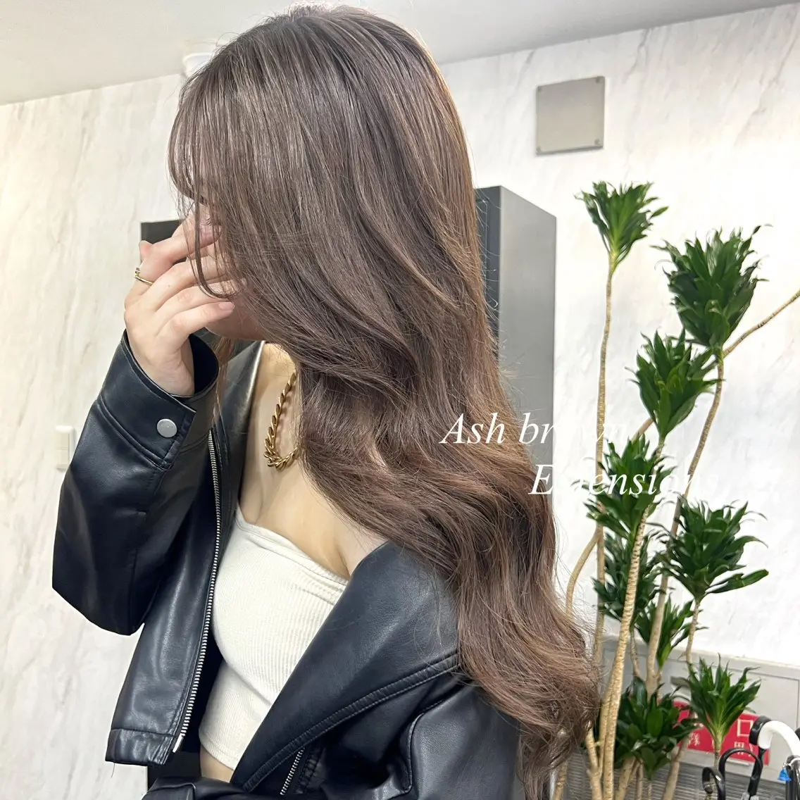 ロング カラー シールエクステ ハイトーンカラー エクステ ヘアカラー エクステ シールエクステ特化 ハイトーン、NANAのヘアスタイル
