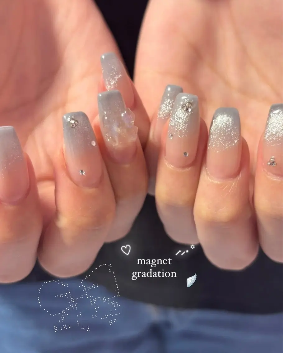ネイル ハンドネイル EmaNail🎀 Haaruのネイルデザイン