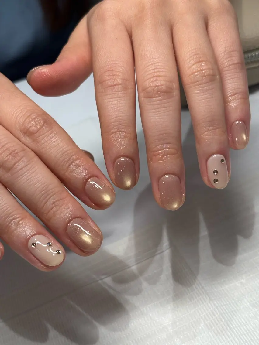 ネイル ハンドネイル 小松 春菜のネイルデザイン