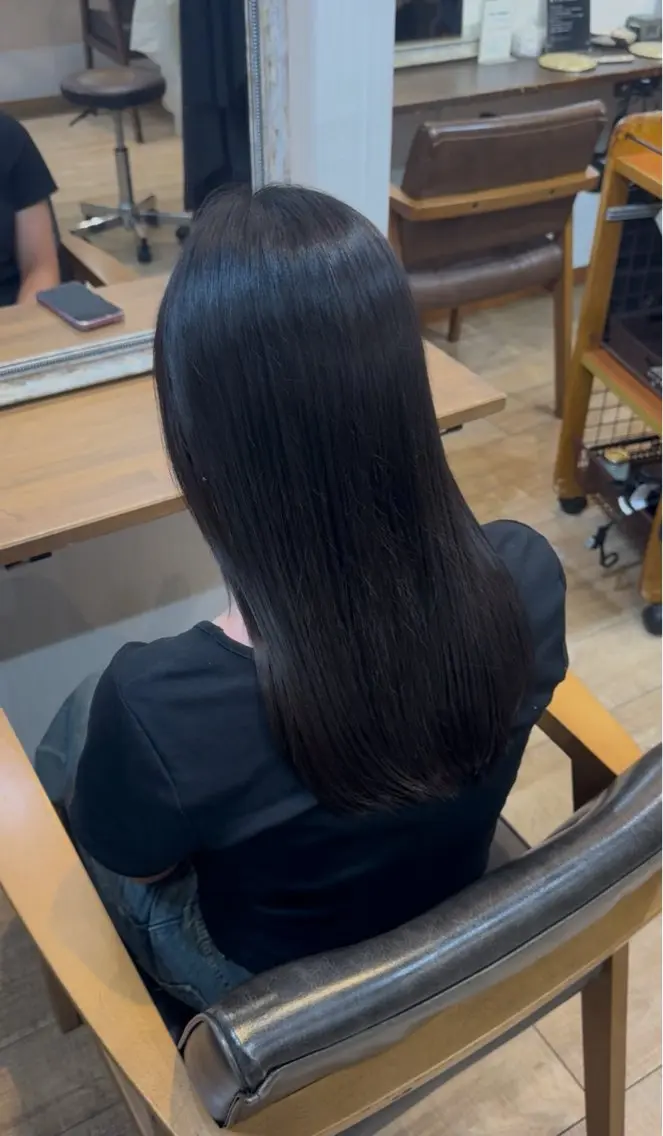 ロング 縮毛矯正 八木 輝のヘアスタイル