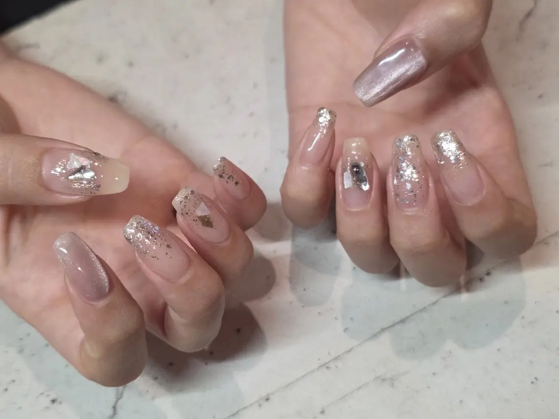 ネイル ハンドネイル 韓国/ワンホン/長さ 出しつけ放題🎀のネイルデザイン