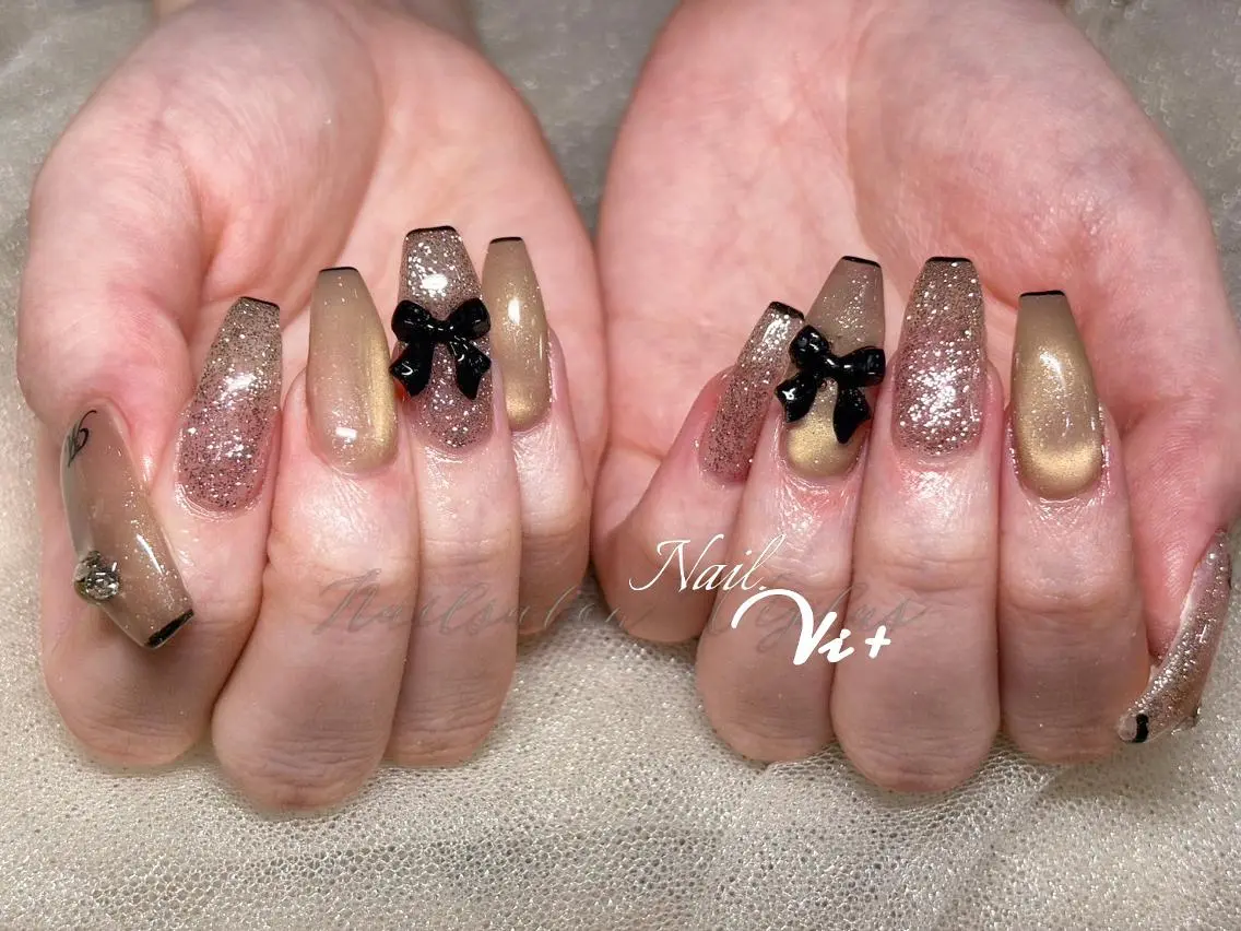 ネイル ハンドネイル ✨Nailsalon Vi+ビィプラスのネイルデザイン