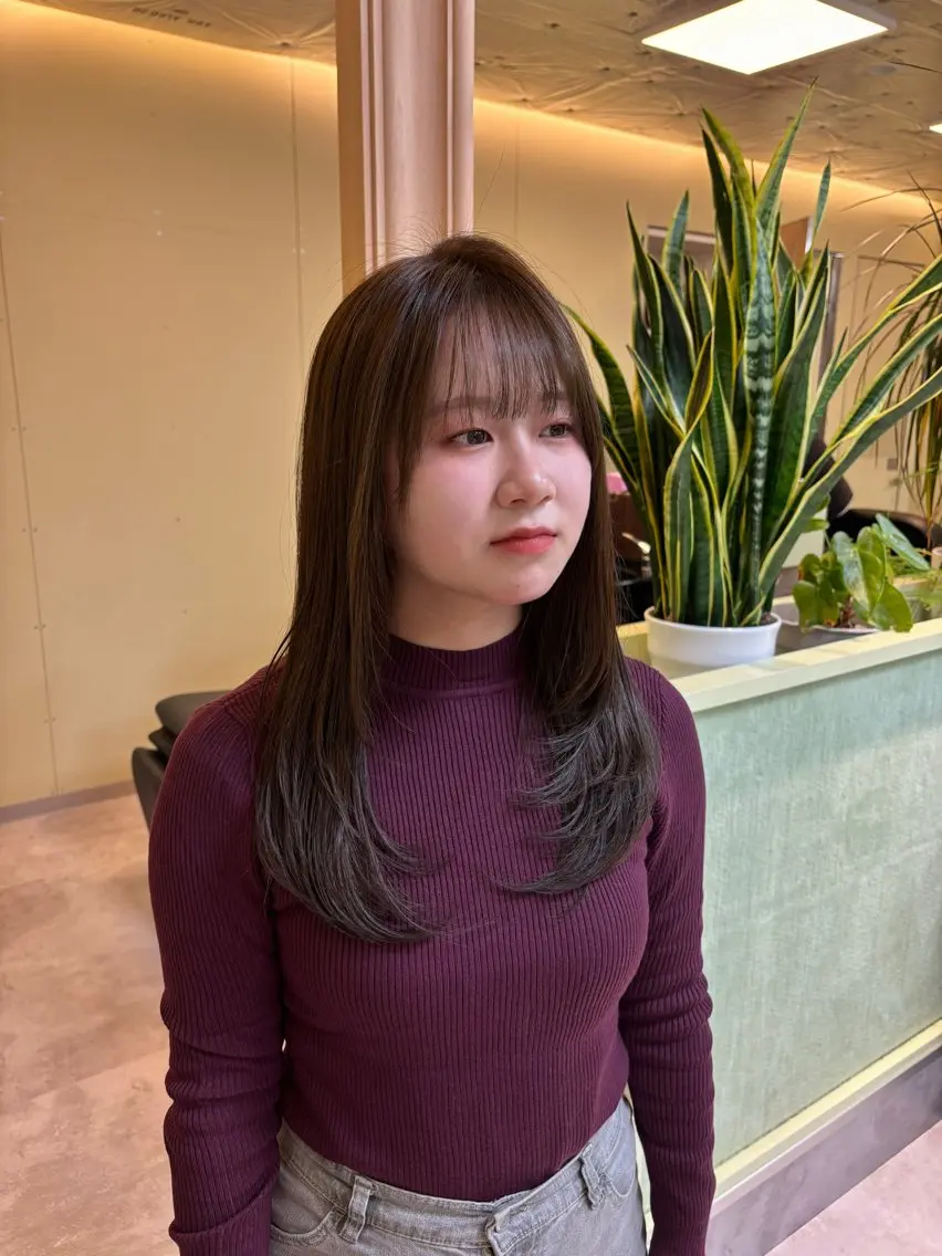 セミロング カット ヘアカラー トリートメント 竹田 佳奈のヘアスタイル