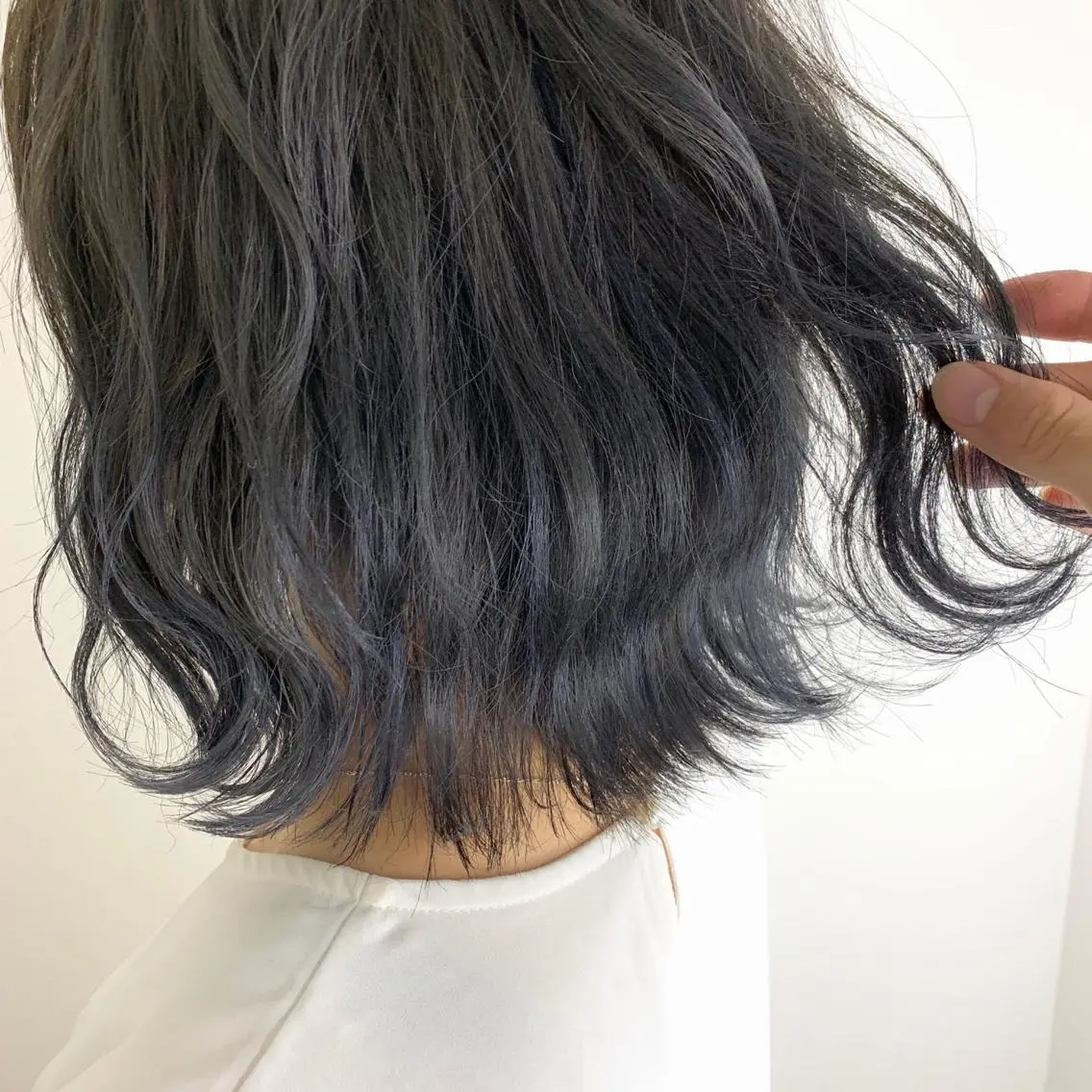 ショート カラー アッシュ ブリーチ 清水 亮太/赤み消しカラーのヘアスタイル