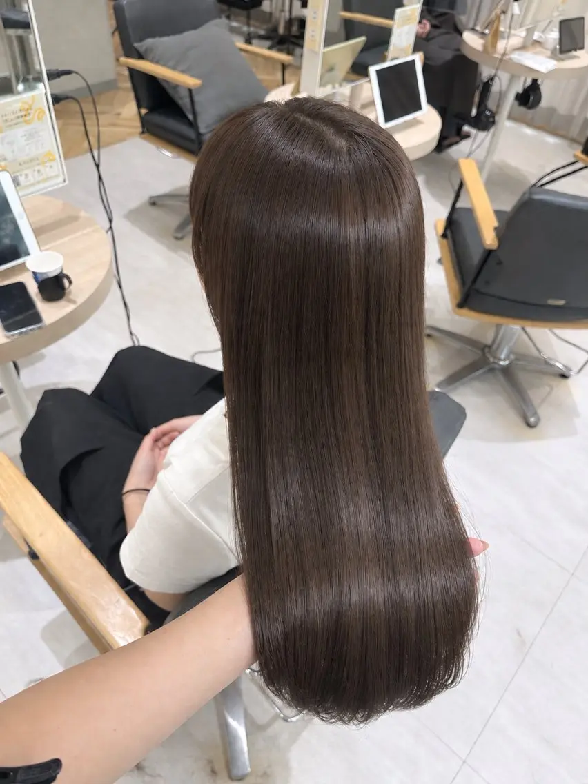 ロング カット ヘアカラー トリートメント Zina天神🌻 Honokaのヘアスタイル