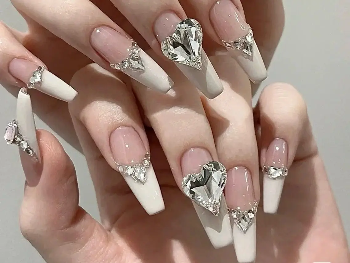 ネイル ハンドネイル Sora Nail Honastugiのネイルデザイン