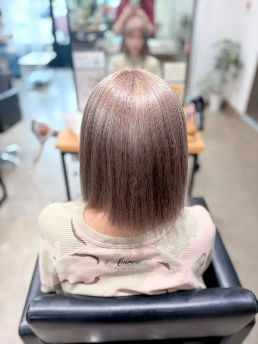 ミディアム ヘアカラー くろだ かなのヘアスタイル