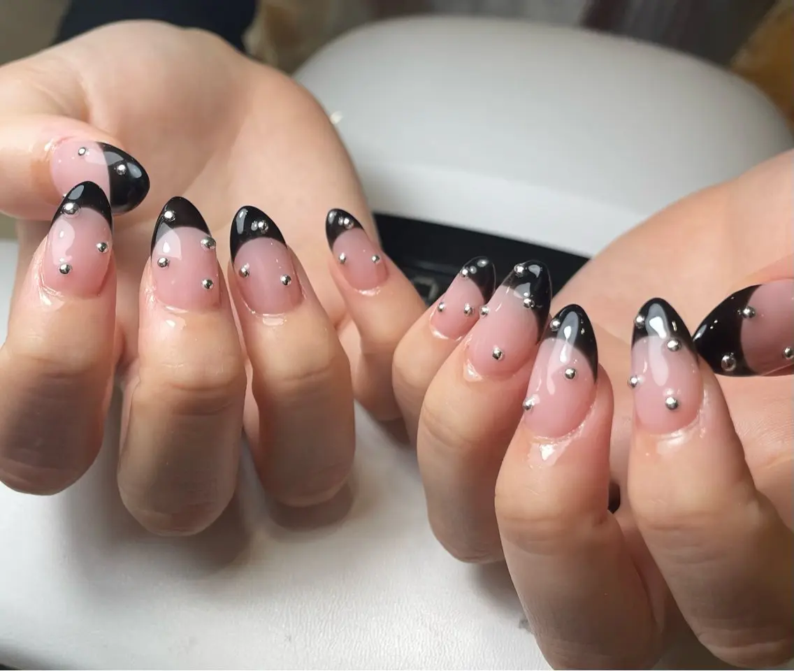 ネイル ハンドネイル LYYM Salon ユキのネイルデザイン