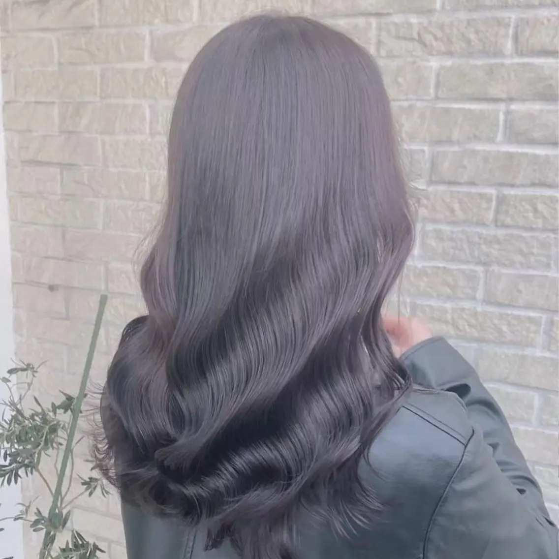 セミロング ヘアカラー 🌙髪質改善カラー Momoka🦋のヘアスタイル