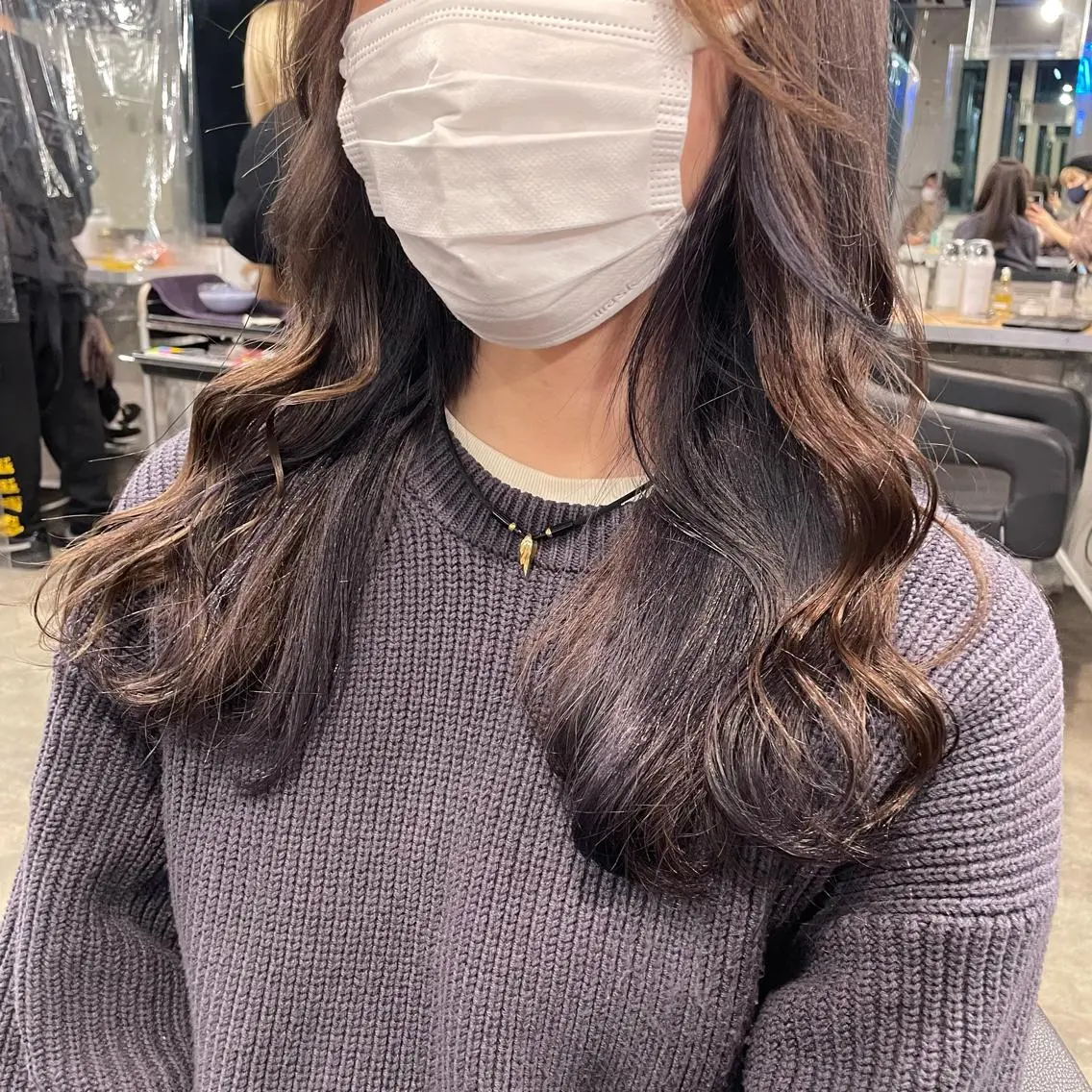 ロング カラー パーマ ヘアアレンジ メンズ キッズ ネイル マツエク・マツパ 透明感カラー・レイヤ ー🎀amika🎀のヘアスタイル