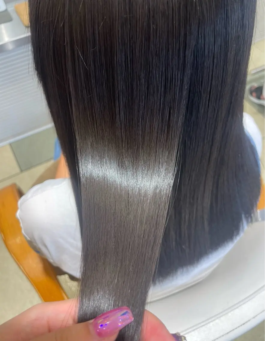 セミロング 【史上最高】口コミ No.1/ナツキのヘアスタイル