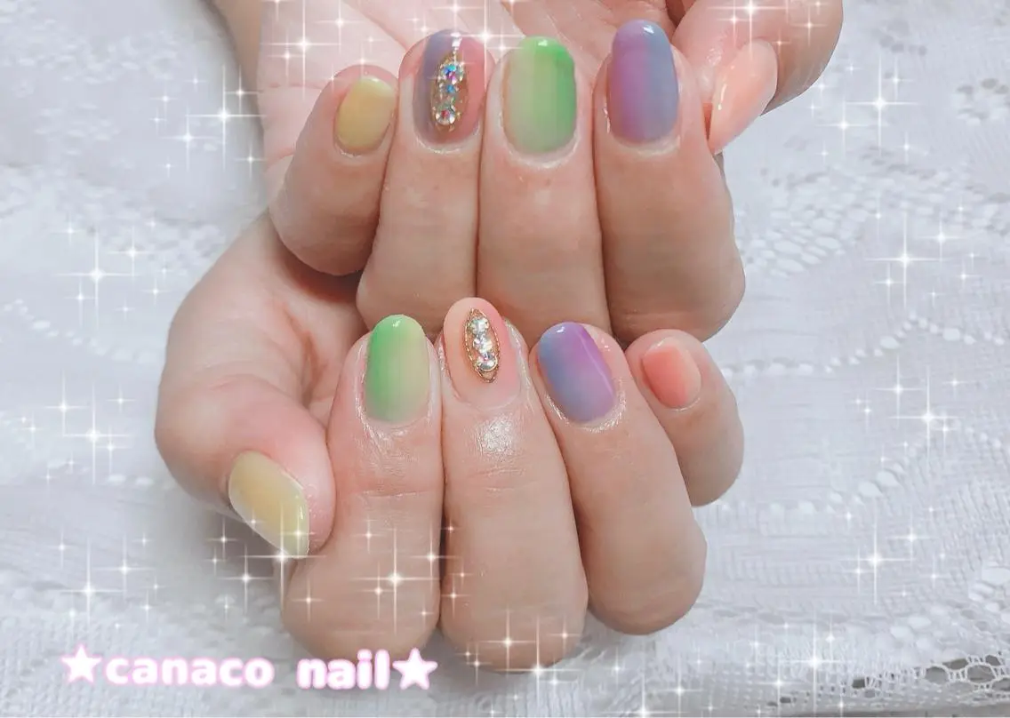 ネイル アートネイル ジェルネイル グラデーション パラジェル ストーンネイル ハンドネイル ハンドケア ベテランネイル cnc nailのネイルデザイン
