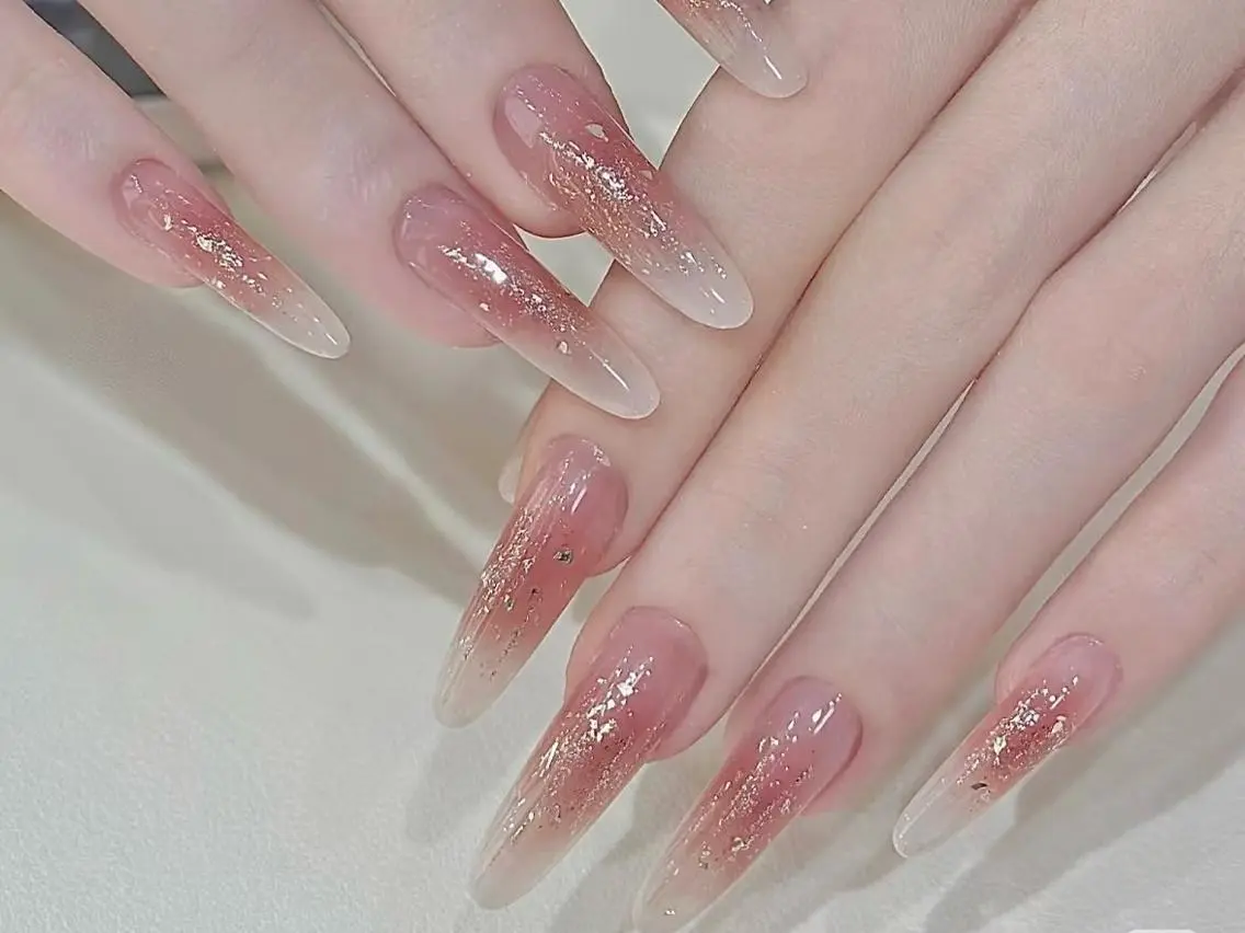 ネイル メンズ メンズ韓国風 オーロラネイル チークネイル 長さ出し フレンチネイル ハンドネイル ハンドケア 🦋new Nail🦋ニノのネイルデザイン