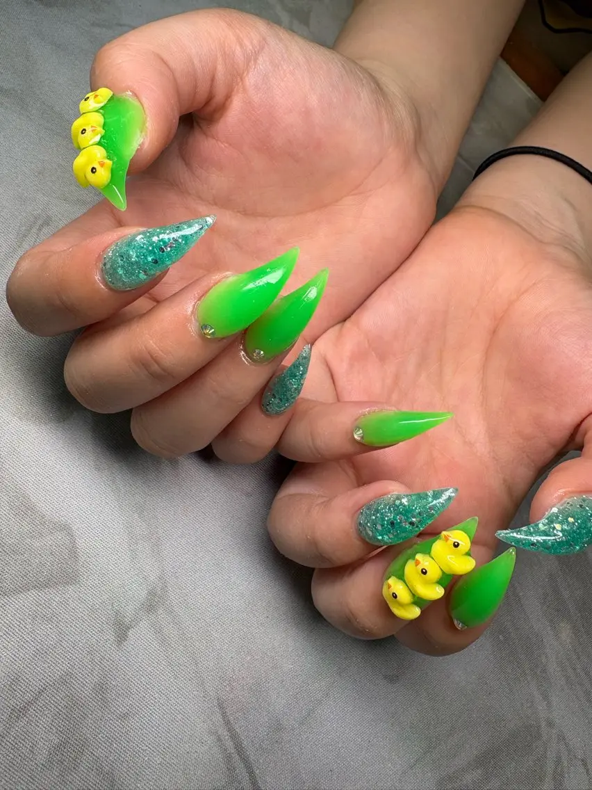ネイル ハンドネイル Nail Salon SALUDのネイルデザイン