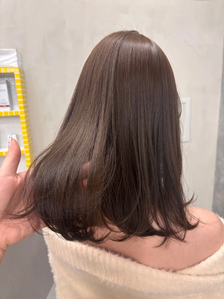 ミディアム カラー ベージュカラー 透明感カラー オリーブベージュ カット ヘアカラー トリートメント yuuna/ ハッシュカット🎀のヘアスタイル