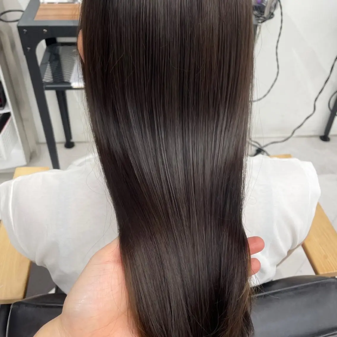 セミロング カラー パーマ ヘアアレンジ メンズ 髪質改善 トリートメント 酸性ストレート ストレートパーマ mona/ ストレートスタイル✨のヘアスタイル