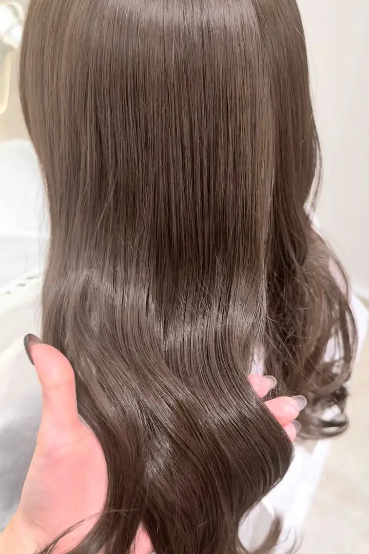 セミロング カラー 透明感カラー カット ヘアカラー トリートメント ヘッドスパ むく/顔周りカット/ ブリーチなしwカラーのヘアスタイル