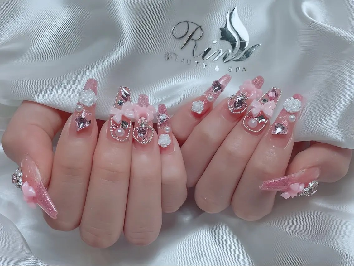 ネイル アートネイル 成人式 ジェルネイル ニュアンスネイル 夏ネイル ハンドネイル Rin Nail 新大久保店のネイルデザイン