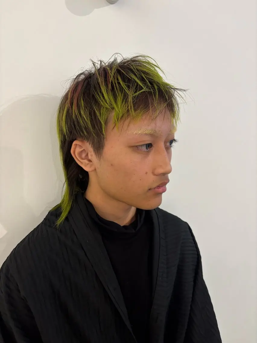 カラー メンズ デザインカラー ハードパーマ Rico💜のヘアスタイル
