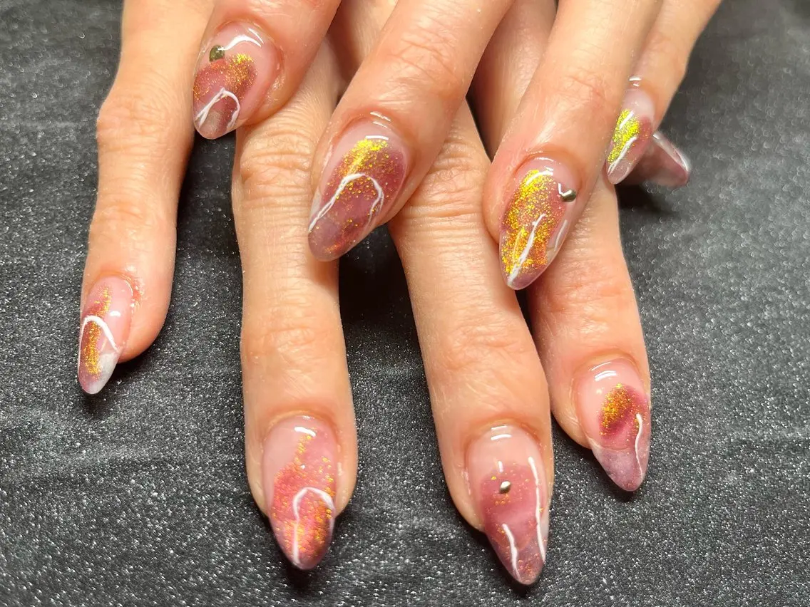 ネイル クリアネイル ニュアンスネイル ハンドネイル Chika .のネイルデザイン
