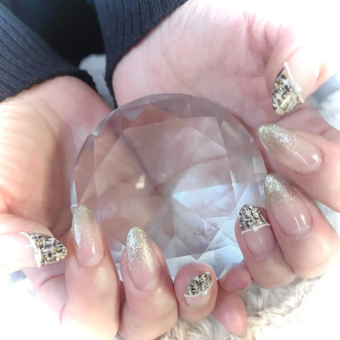 ネイル ラメ(グリッター) ラメグラデーション ツイードネイル 💛KAREN‪ 🪄新宿✨nailのネイルデザイン