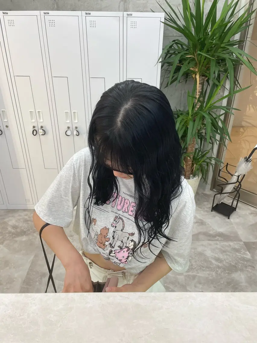 セミロング カラー ブリーチ 透明感カラー トリートメント ブリーチ/ベージュ 💕/momoaのヘアスタイル