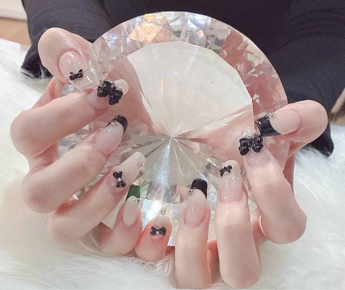 ネイル ハンドネイル LoaChaton kaeのネイルデザイン