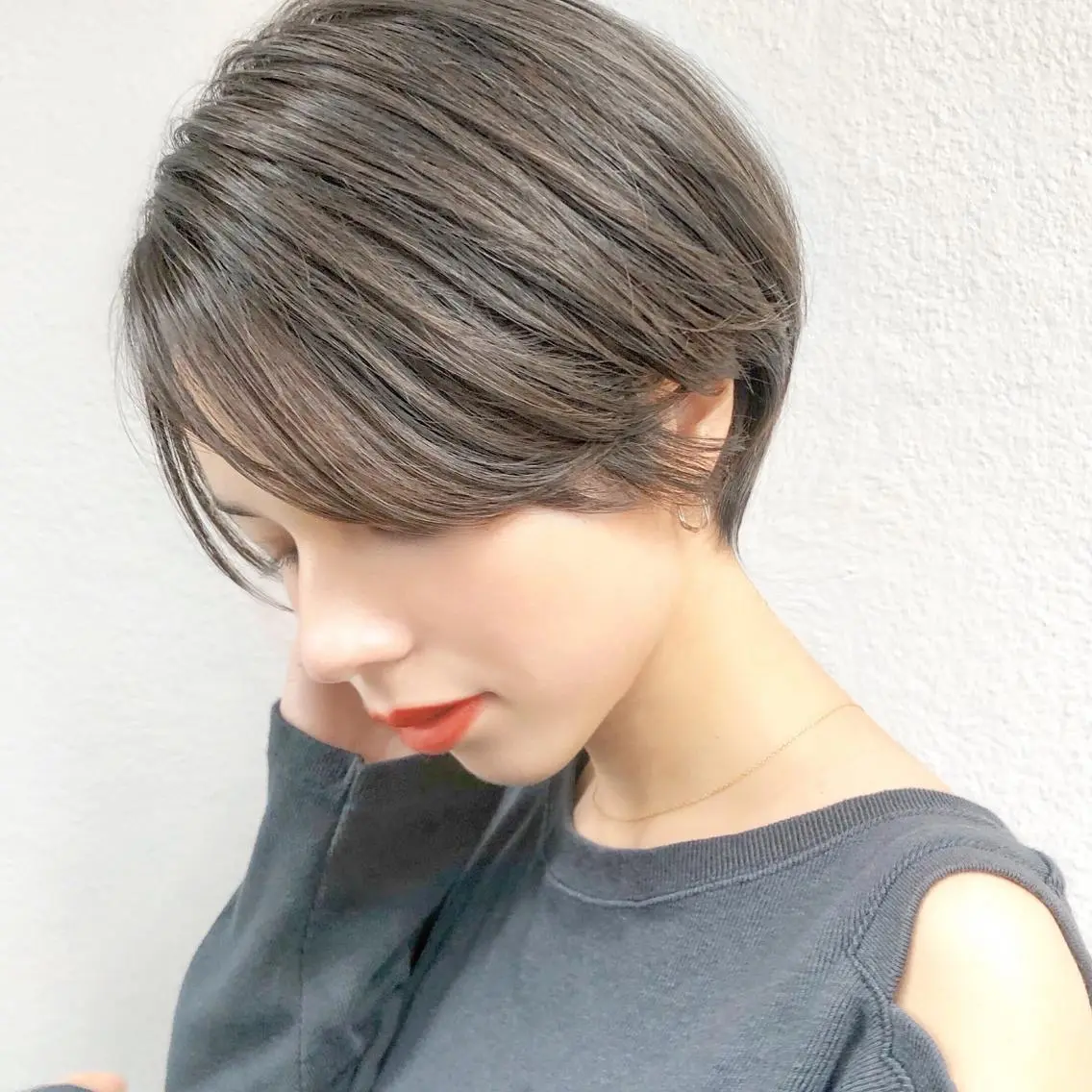 ショート カラー ヘアアレンジ KONOMI スタイリストのヘアスタイル