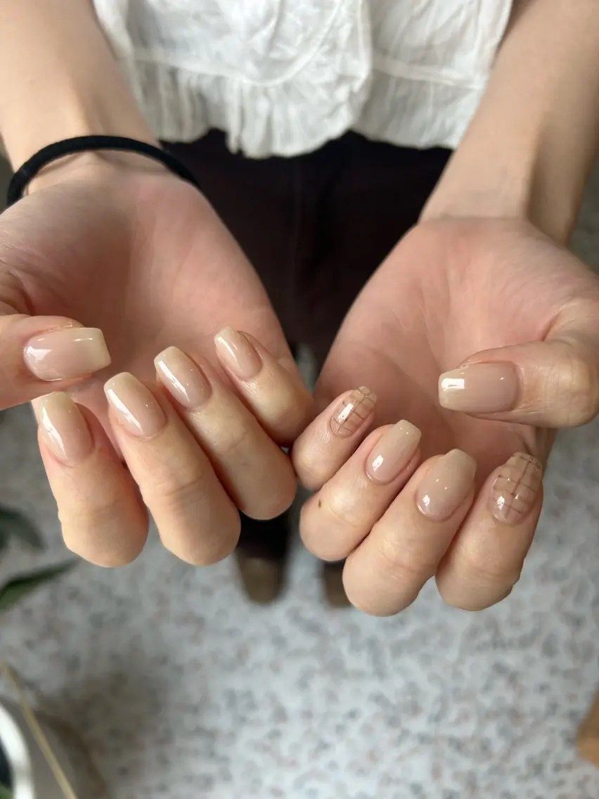 ネイル ハンドネイル 小松 千冬のネイルデザイン