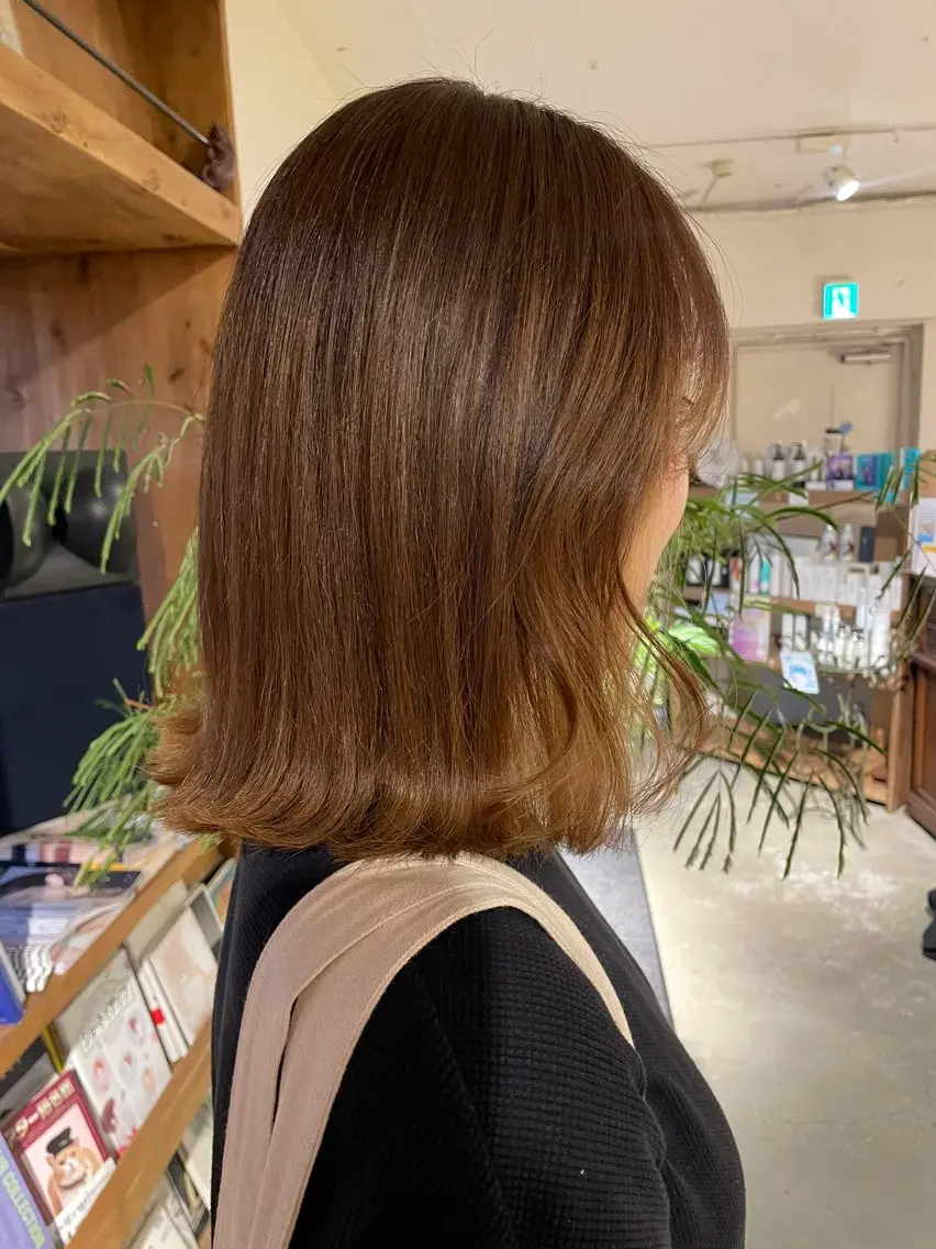 ミディアム カット 透明感カラー🫧/ レイヤー/髪質改善のヘアスタイル