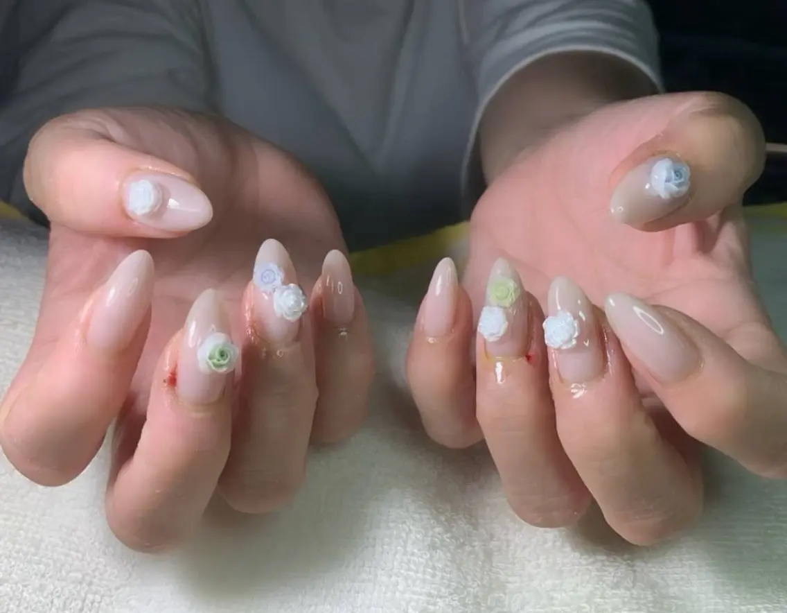 ネイル ハンドネイル フットネイル MHR nailのネイルデザイン