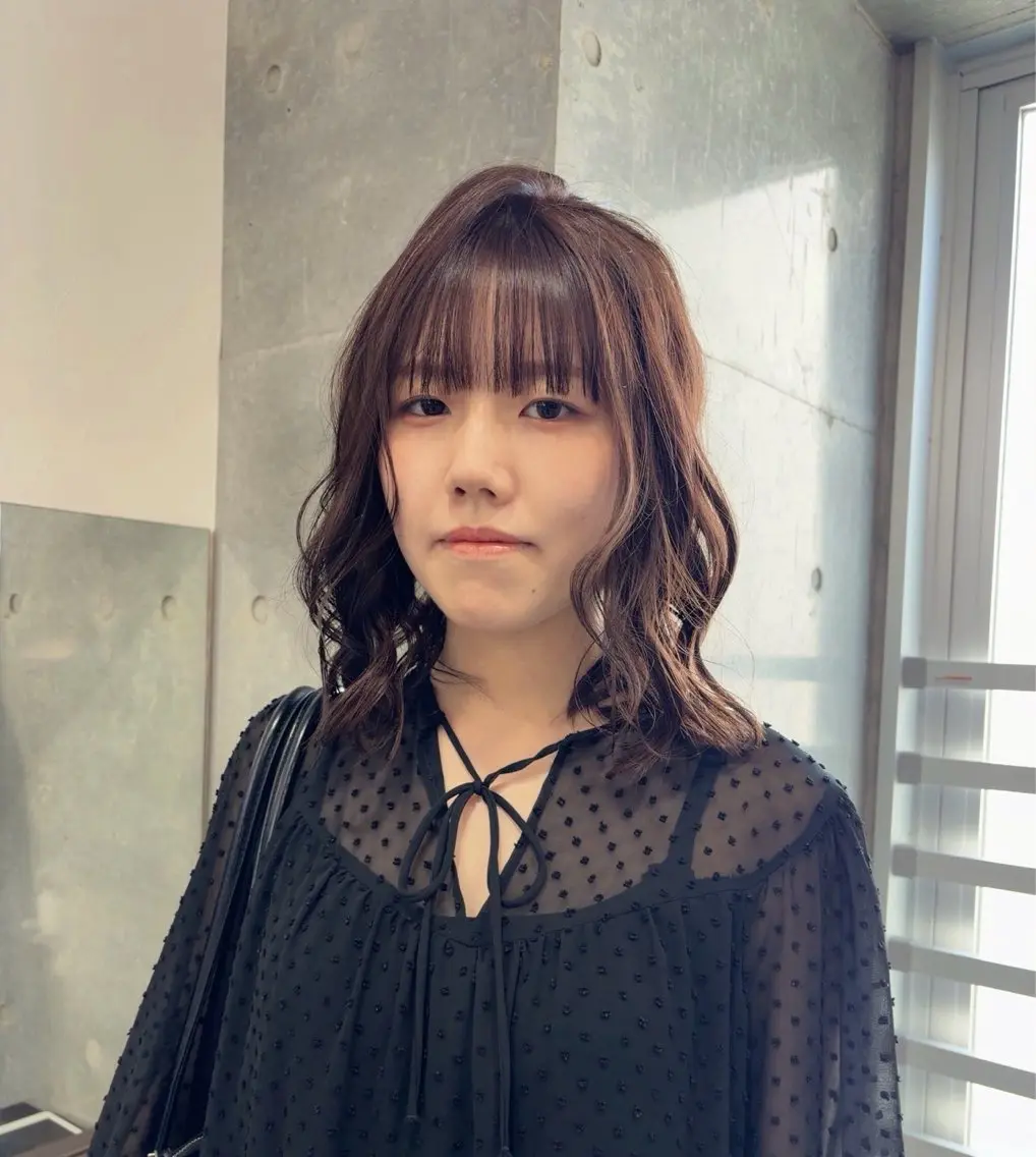 ミディアム カラー カット ヘアカラー 🌀くせ毛風 ナチュラルパーマ優吉のヘアスタイル