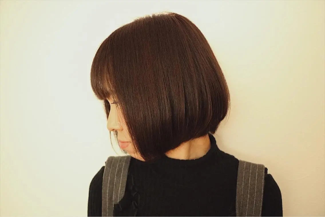 ショート ミディアム カラー ブルーカラー ブルージュ ボブ soins de MaLilyのヘアスタイル