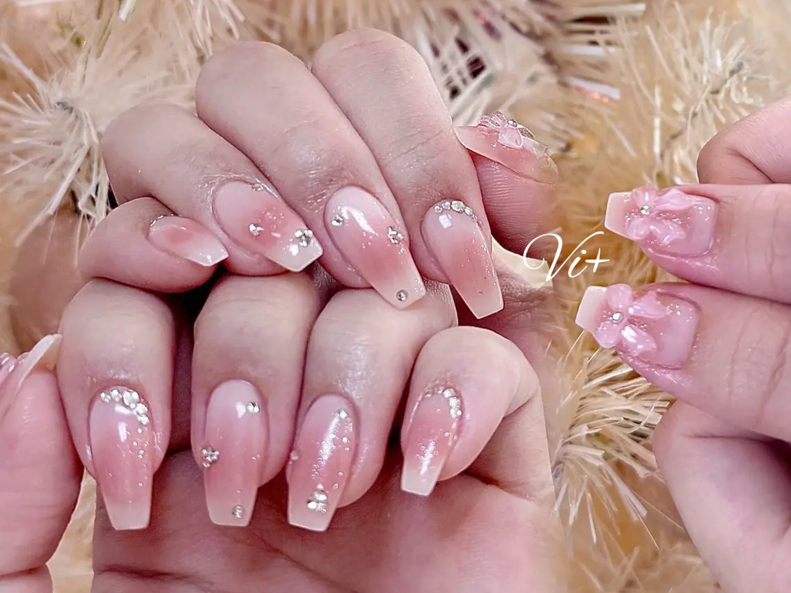 ネイル ハンドネイル ✨Nailsalon Vi+✨のネイルデザイン