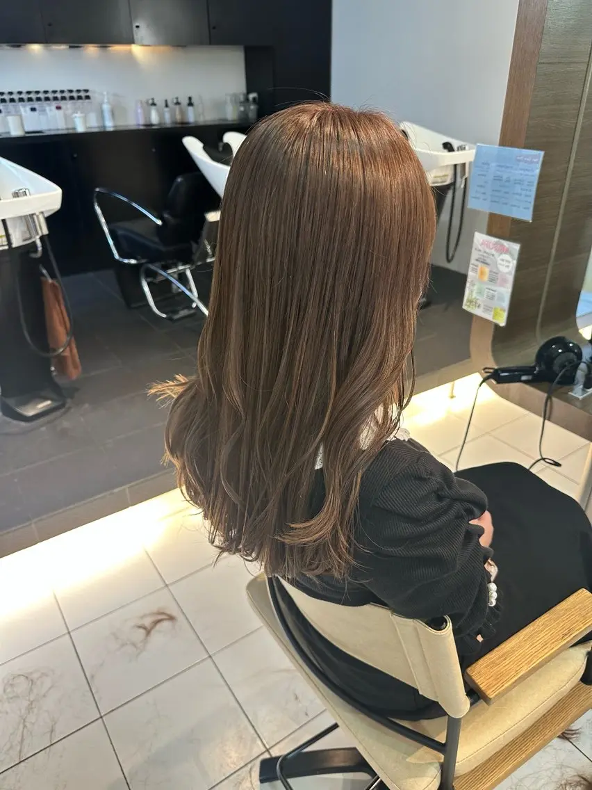 セミロング カラー 透明感カラー グレージュ オリーブグレージュ オリーブグレー カット ヘアカラー アニメオタク美容師/ miharuのヘアスタイル