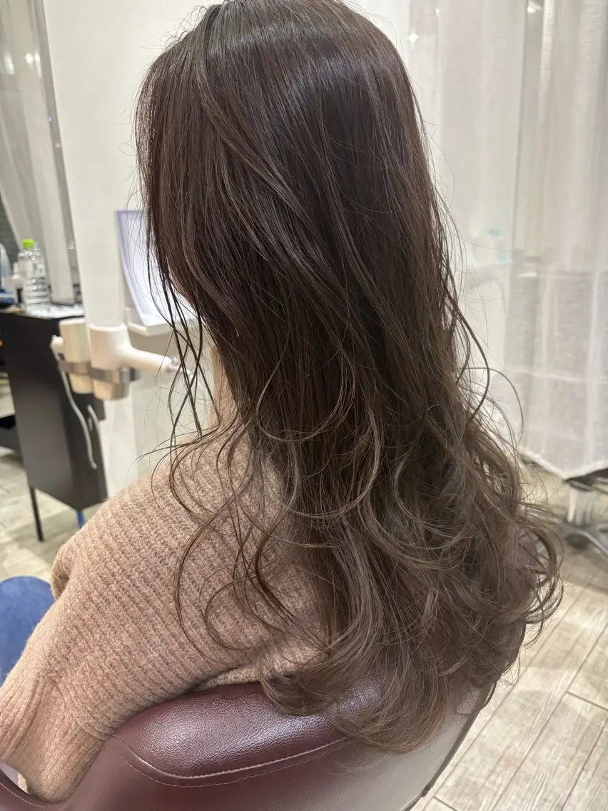 ロング カラー ロングレイヤー レイヤーカット ロング 中村 よしひでのヘアスタイル
