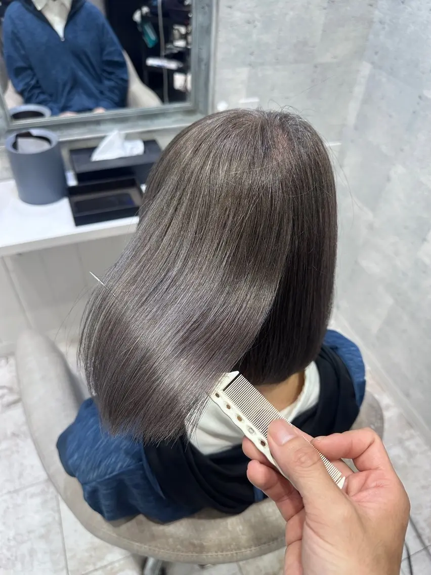 ミディアム カラー カット ヘアカラー トリートメント 西山 将太のヘアスタイル