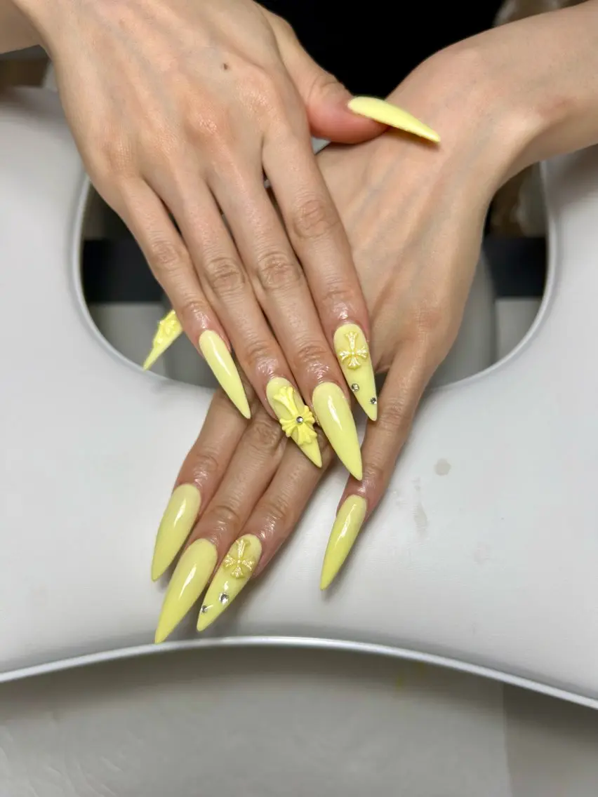 ネイル ロングネイル ハンドネイル RYAURA NAILのネイルデザイン