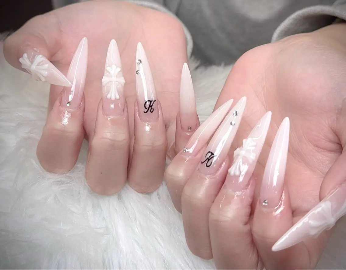 ネイル ハンドネイル REI NAIL1のネイルデザイン