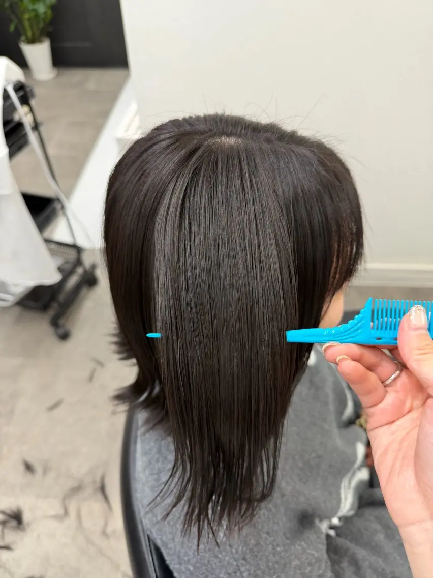 ミディアム カラー ブラウンカラー ダークブラウン ヘアカラー トリートメント 近藤 愛理のヘアスタイル