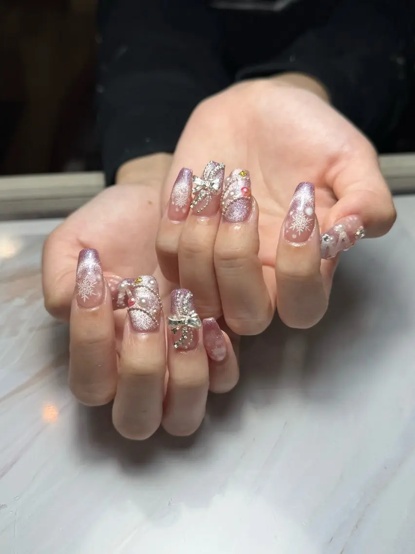 ネイル akina nailsのネイルデザイン