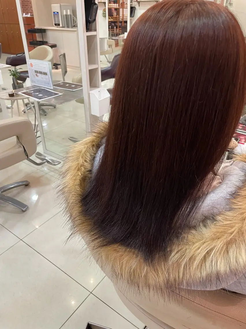 セミロング カラー ヘアカラー 石垣 颯士のヘアスタイル