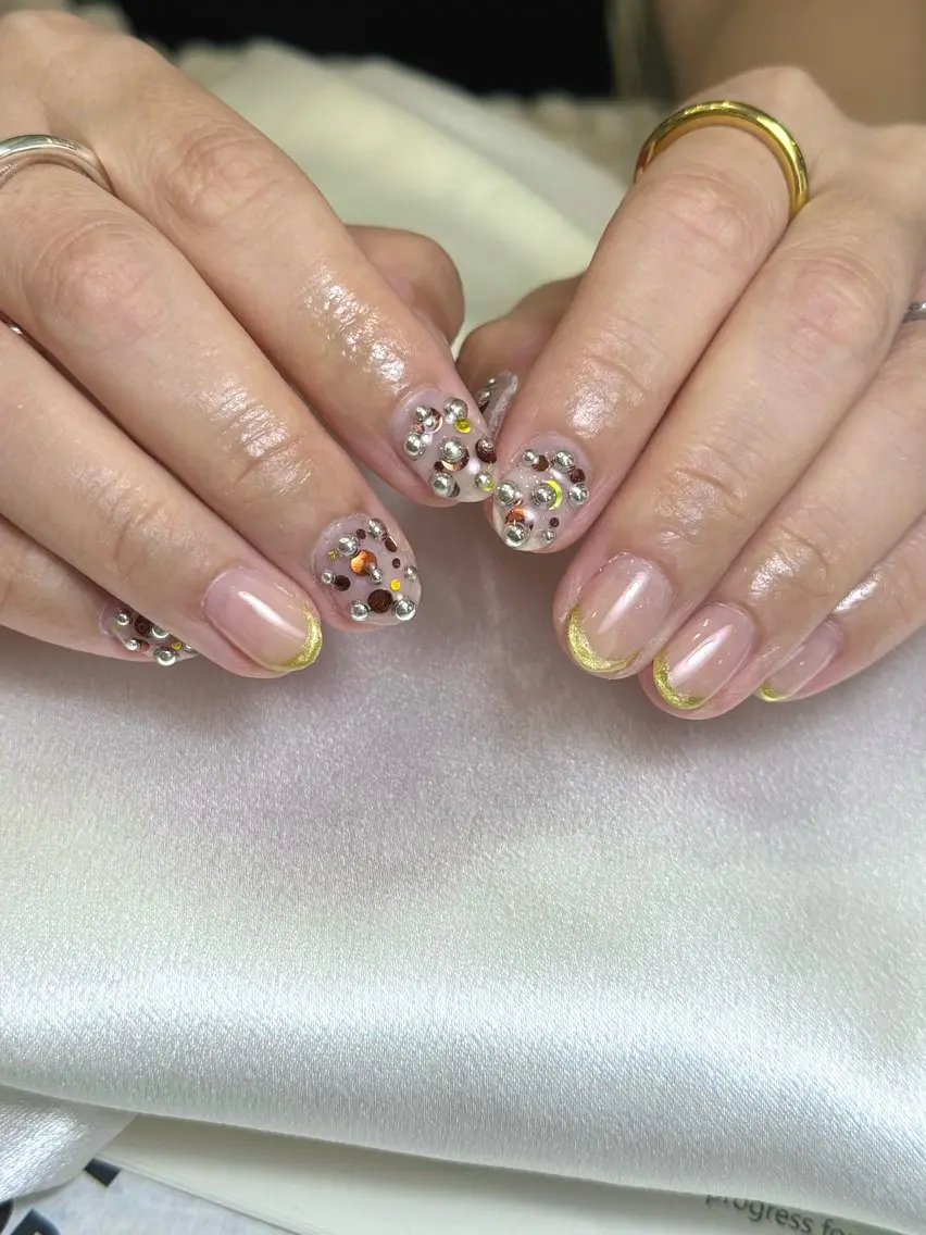 ネイル 持ち込み ニュアンスネイル ハンドネイル nail room 5890  noaのネイルデザイン