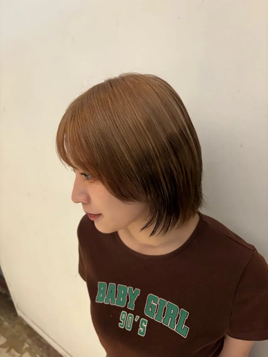 ショート カラー ベージュカラー ブリーチ ブラウンカラー デザインカラー ヘアカラー 玉置七海✨ /透明感/髪質改善のヘアスタイル